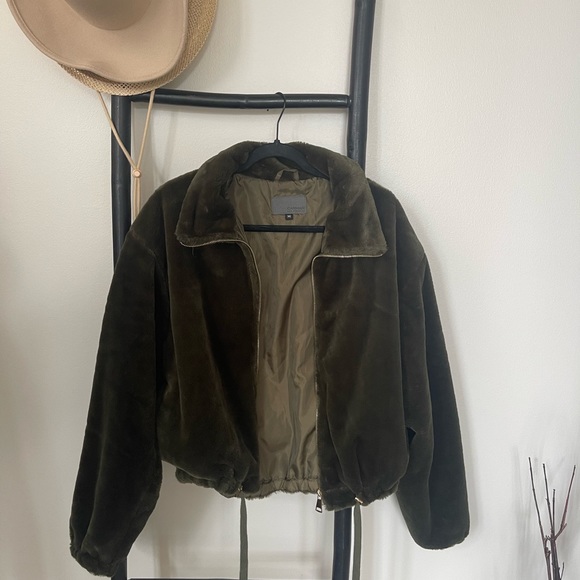 Olive Green Oversized Jacket - Picture 4 of 5